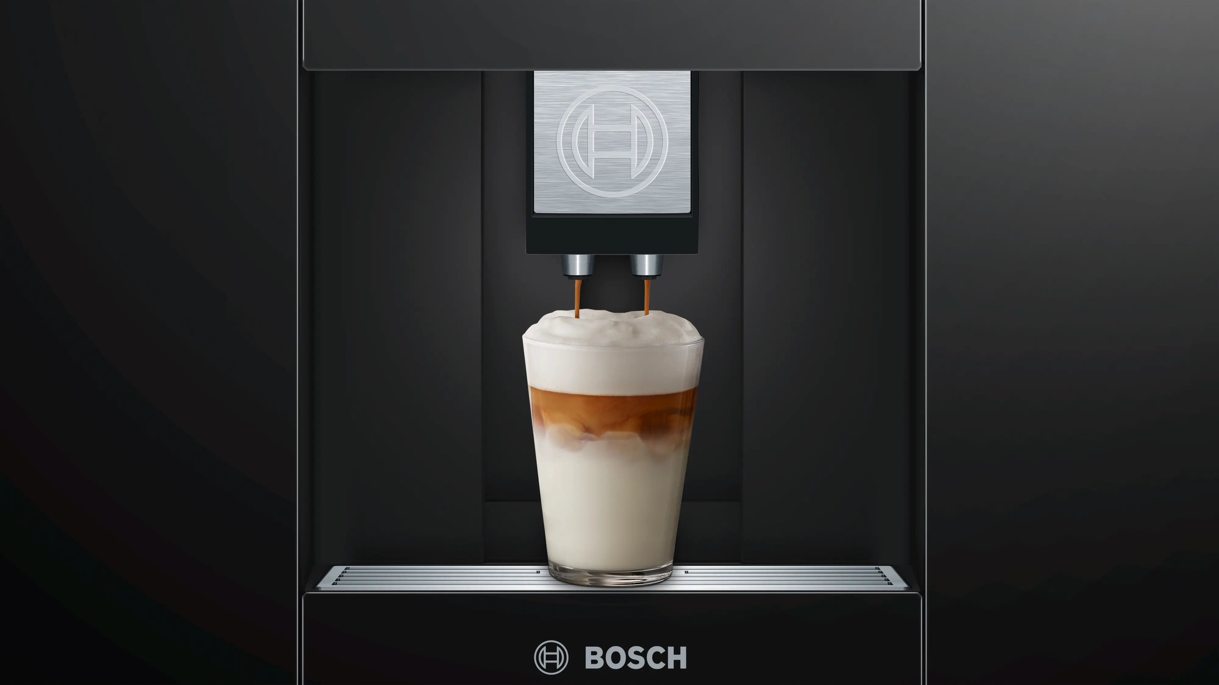 Machine à café encastrable Bosch Série 8 CTL63612 vue 4